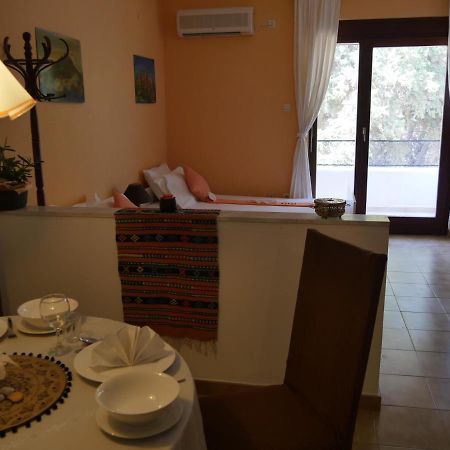 Helios-Rhodos-Apartments Koskinou  ภายนอก รูปภาพ